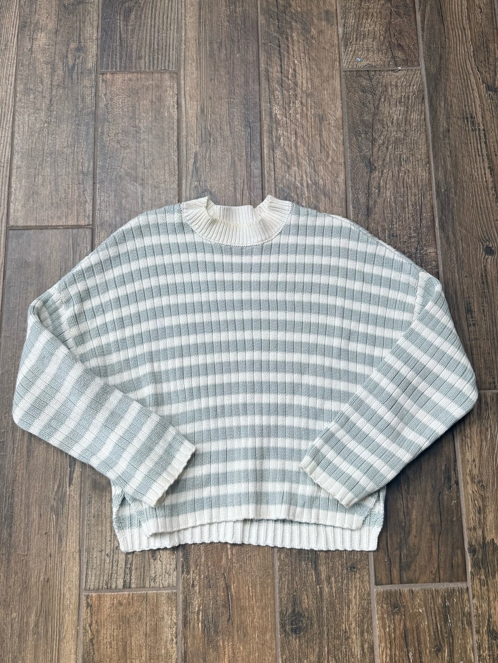 Abercrombie & Fitch Striped Crewneck Sweater in Cream & Sage Green